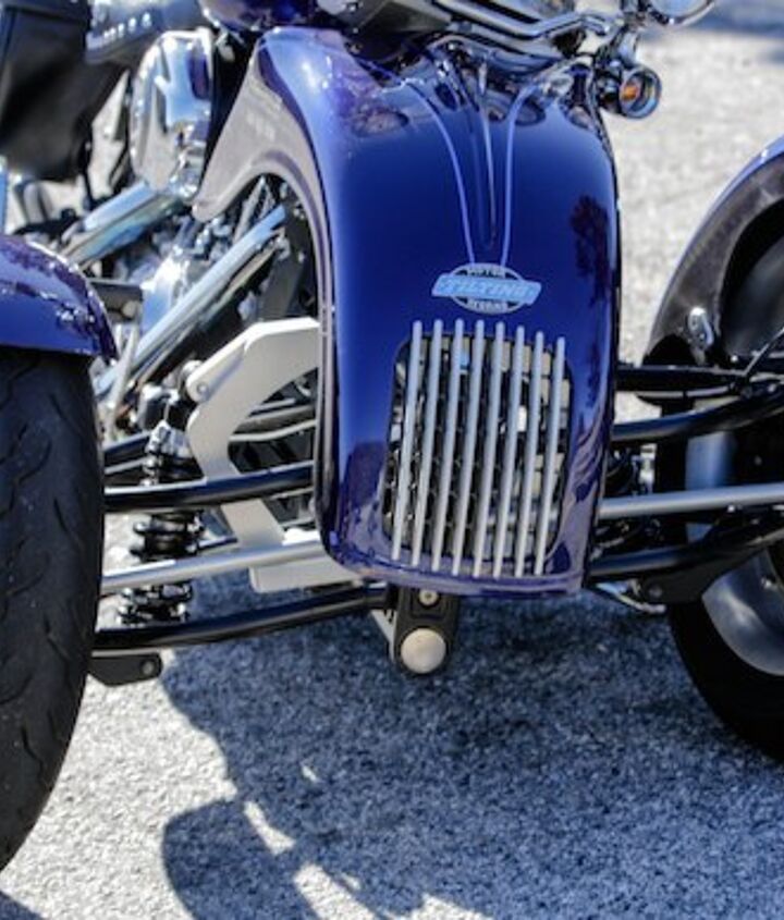 three wheeler threeway, The beauty of Mighell s design lies not only in the Trio s ability to lean but also in separating the duties of steering from suspending Lock to lock steering inputs are nearly frictionless but mechanical stiction can be felt when leaning the Trio from side to side The quality of the parts and mechanics is top notch Note the rim mounted brake discs