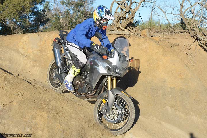 honda africa twin shootout dct vs manual transmission, Both bikes handle similarly although the DCT adds a slight weight penalty to the overall package