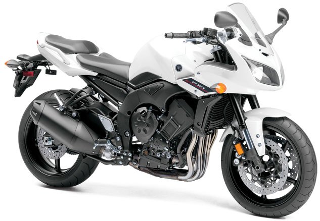 2014 yamaha lineup unveiled, The likable and versatile FZ1 returns in a Pearl White colorway