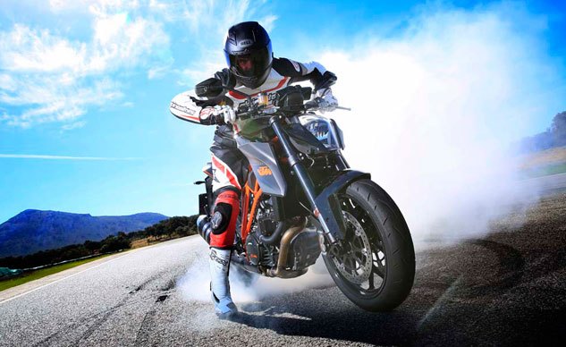 2014 KTM Super Duke R Review - First Ride