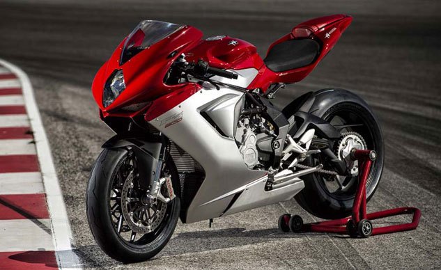 2014 mv agusta f3 800 review first ride, While visually identical to its 675cc sibling the F3 800 benefits from a longer stroke increased compression ratio and revised suspension
