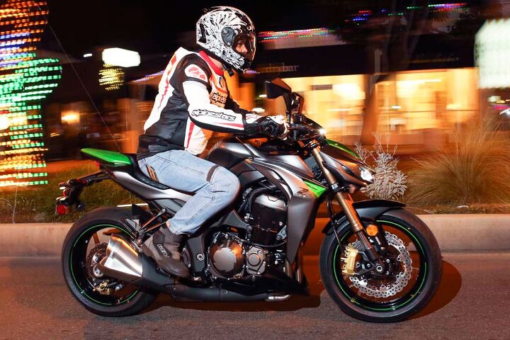 2014 kawasaki z1000 abs first ride, While the handlebar is slightly lower due to a flatter bend the Z actually exhibits comfier ergos by way of a narrower subframe and new seat No there s no green cowl on the passenger pillion that s the actual seat