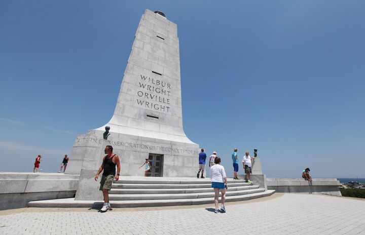 the wings tour 2014 leg two, The 60 foot granite tower was dedicated in 1932 atop Kill Devil Hill