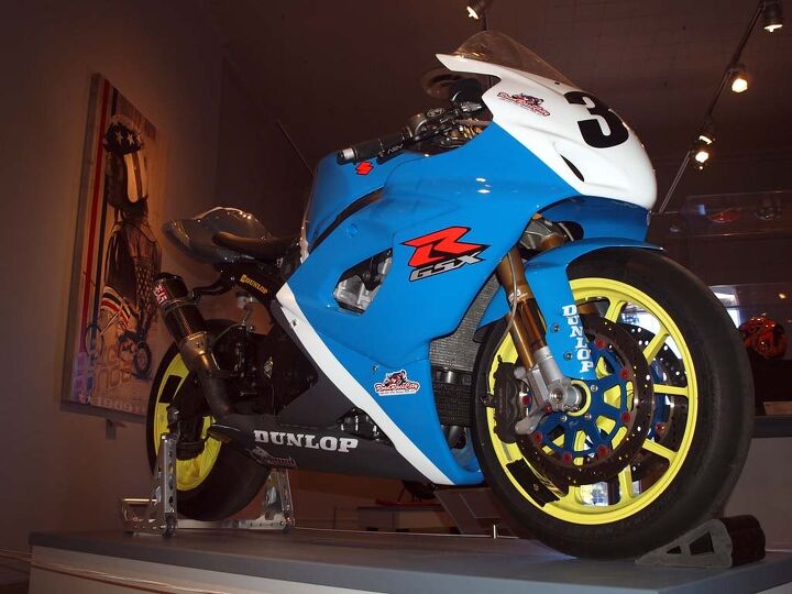 vroom the art of the motorcycle, 2006 Suzuki GSX R1000 racer
