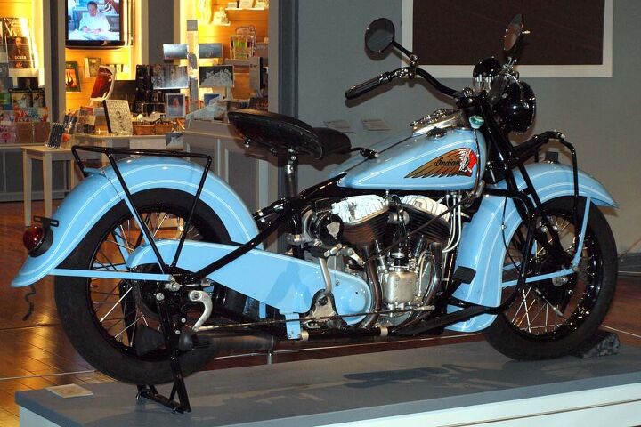 vroom the art of the motorcycle, 1939 Indian Chief