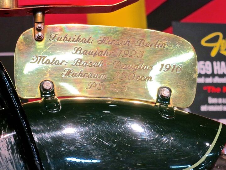 2015 mecum midamerica motorcycle auction, The fender plaque dates the engine at 1916
