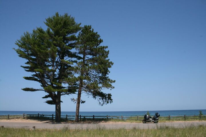28 days on the road around lake superior, The wild beaches of Michigan s Upper Peninsula