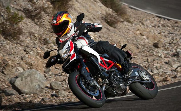 2014 Ducati Hypermotard SP Review + Video