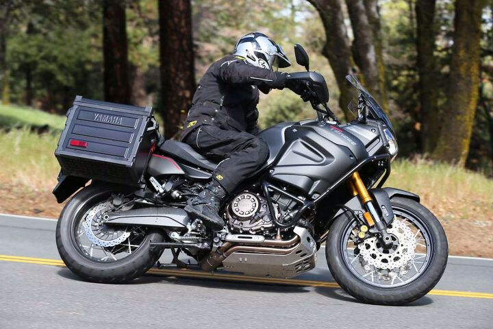 2014 yamaha super tenere es review video, Note the beefy skidplate that protects vulnerable header pipes Saddlebags are an extra cost accessory