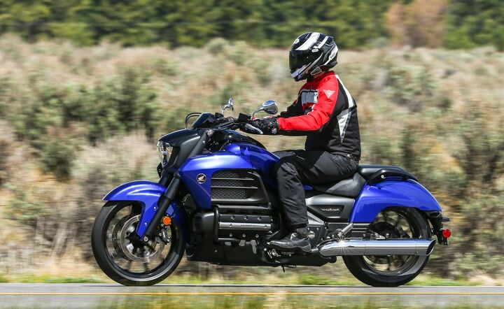 2014 honda gold wing valkyrie review first ride, The Blue Metallic Valkyrie receives an additional blackout treatment to the engine s valve covers the fork sliders headlight nacelle and grab rails Honda probably should have gone the extra step and included the mirrors in that list
