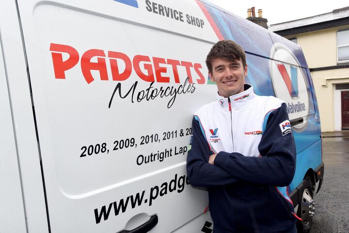 2016 isle of man tt preview, Manx road racing star Conor Cummins has joined Valvoline Racing by Padgetts Motorcycles for the Supersport and Superstock classes at Isle of Man TT 2016 Photo credit
