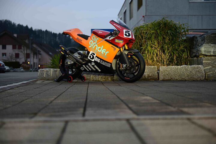 2016 isle of man tt preview, The two stroke Suter MMX 500 to be raced by TT veteran Ian Lougher Credit IOMTT