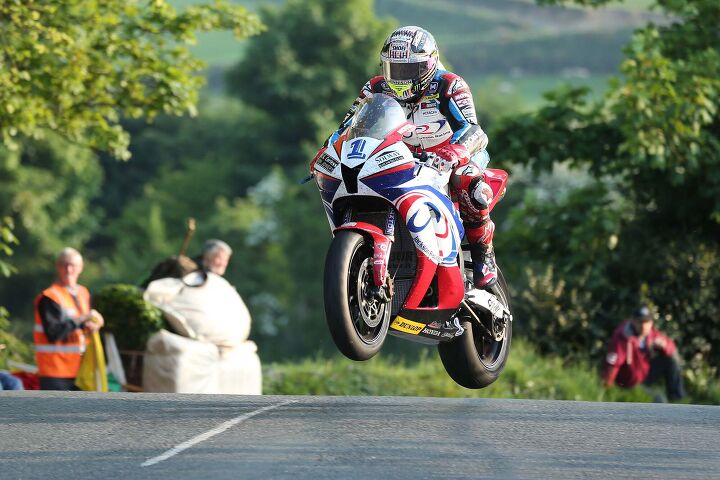 isle of man tt 2017 preview, John McGuinness Honda Jackson Honda Racing at Ballaugh Bridge during qualifying for the Monster Energy Isle of Man TT Photo by Dave Kneen Pacemaker Press