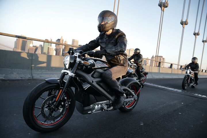 harley davidson livewire first ride, Harley Davidson is bringing the LiveWire to dealerships in 30 U S cities Test ride registrations are available on online