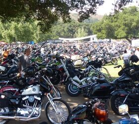 This year's Ride In Motorcycle Show at Sturgis'  @official_fullthrottlesaloon 🧨 We were blown away by the number of bikes  and incredible…