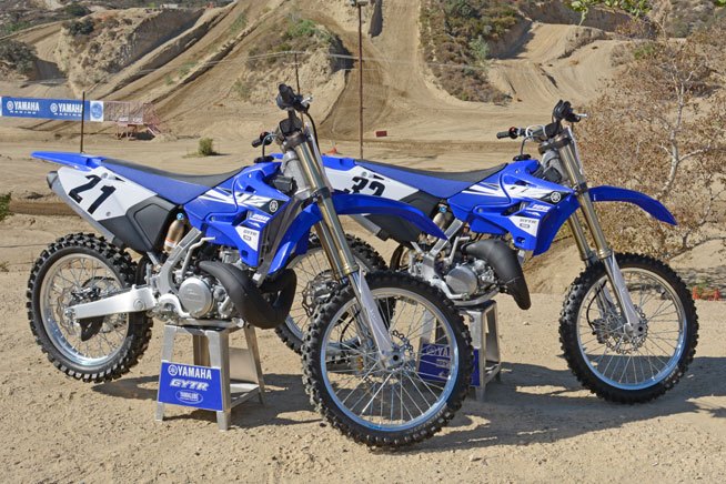 2015 yamaha yz125 yz250 first ride reviews, The 2015 YZ two strokes have received a major restyling to give them a more modern appearance Save for the fuel tanks the bodywork is all new So are the graphics and seat covers