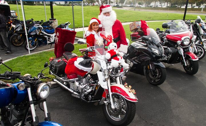 yamaha star touring and riding association and racers gather for charity and, Off to deliver presents in the form of donations to Feed the Children
