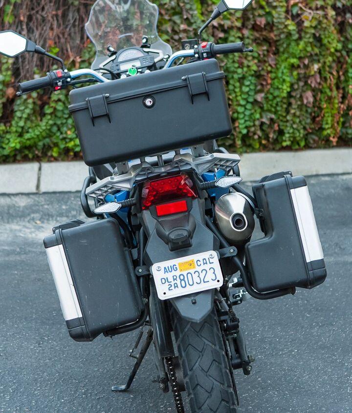 2015 csc cyclone rx 3 review, For 3 495 the Cyclone RX 3 comes exactly as pictured including luggage and crash guards The lockable hard bags don t hold much and don t have a quick release function but it s better than nothing Missing are handlebar brush guards included are passenger grab handles