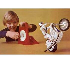 Tomfoolery - Xmas, Moto Toys & Children