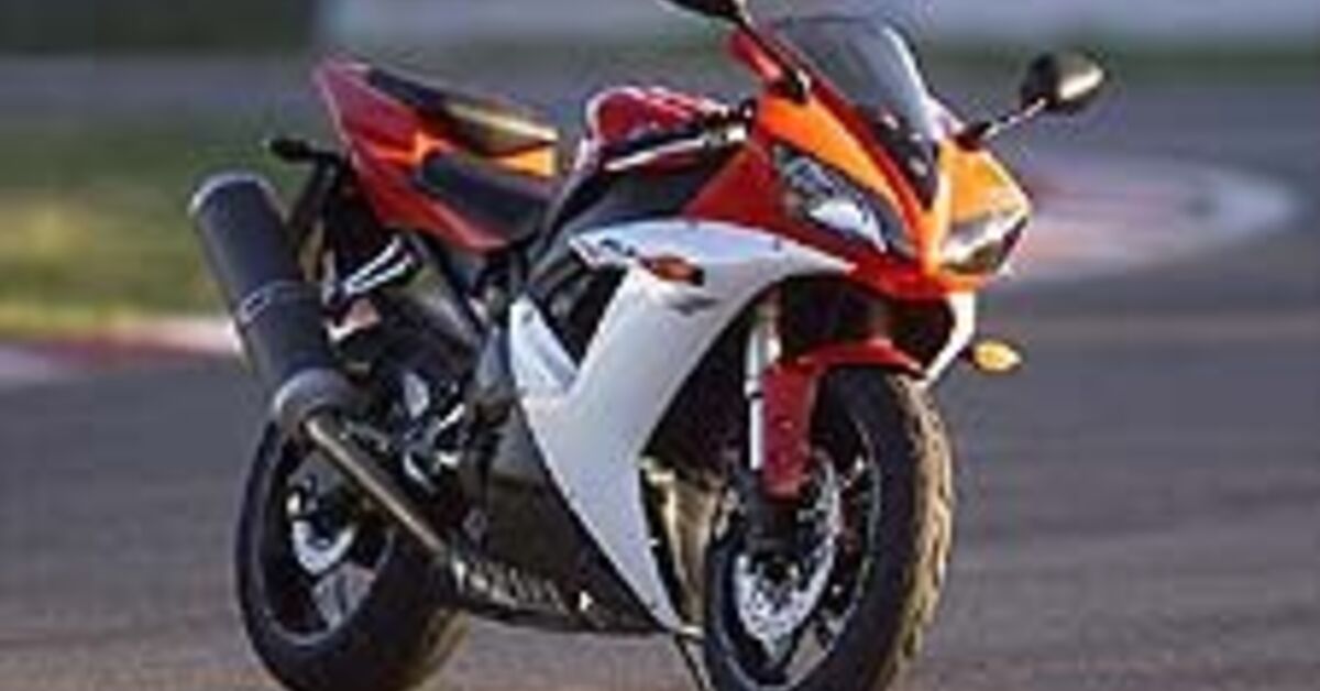 Church Of MO – First Ride: 2002 Yamaha YZF-R1 | Motorcycle.com