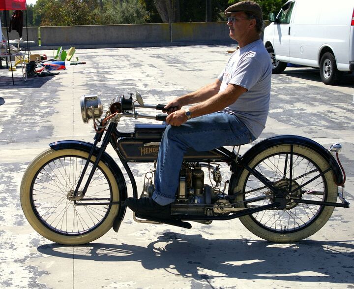 the history of four cylinder motorcycle engines in america, Tiller handlebars make for relaxed riding position