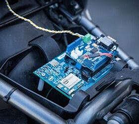 Intel Develops Prototype CAN Bus to Smartphone Interface