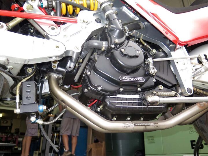 archive bimota tesi 1d sr, Pretty sanitary for a 33 year old bike no The Tesi SR and Tesi 906 models both use a stroked 851 Duc motor of 904cc the 851 you ll recall being the first liquid cooled Ducati circa 1987