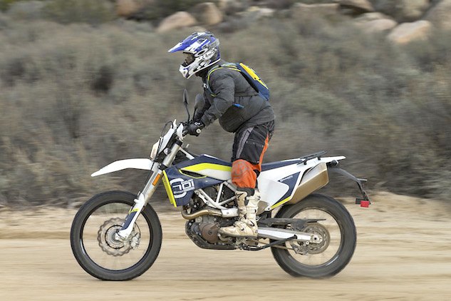 2016 husqvarna 701 enduro review, The 701 is comfortable to ride long distances thanks to its roomy cockpit and comfortable ergonomic layout Its seat is narrow at the front to aid in cornering and wider at the rear to disperse the rider s weight