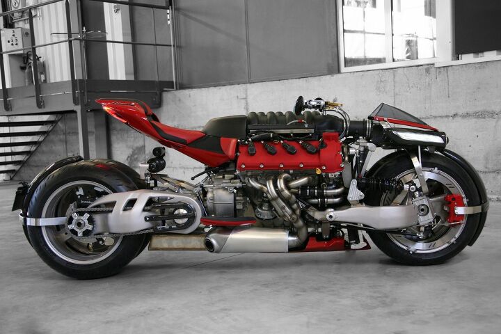 introducing the lazareth lm 847 the 4 wheel motorcycle you never knew you wanted, Gee from this angle it sure looks like a motorcycle
