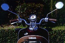 church of mo 2001 yamaha vino, The fuel gauge mounted just to the left of the steering column was a very thoughtful touch