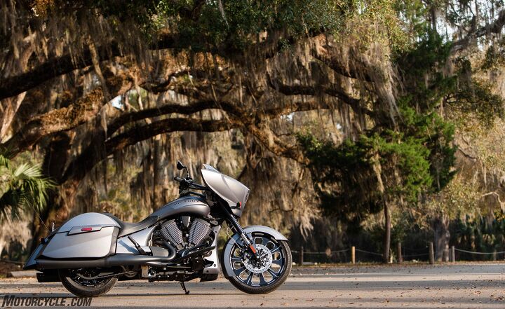 2016 victory magnum x 1 stealth edition review