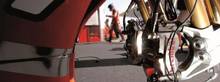 brembo explains why motogp bikes use 340mm discs