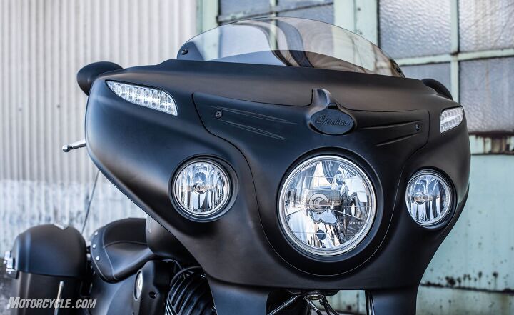 indian motorcycle unveils 2016 chieftain dark horse, Note how the trim around the headlight is matte black and not chrome as on the original Chieftain