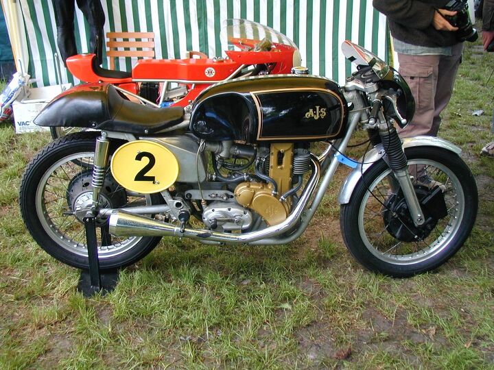 Single Blade Racer Top 10 Single-Cylinder Racebikes | Motorcycle.com