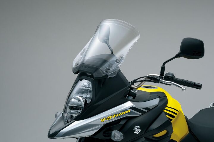 2017 suzuki v strom 650 and 2018 suzuki v strom 1000 previews, Stepping up to the XT gets you handguards and an engine cowl not to be mistaken for a skid plate