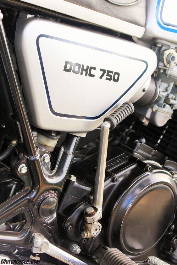 duke s den 1977 yamaha xs750 review of sorts, Lots has changed since 1977 No longer do we see double overhead cams actuating just two valves per cylinder let alone a kickstarter on a large displacement streetbike
