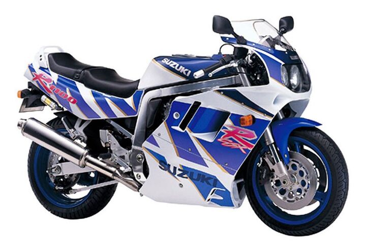 how much faster are new motorcycles than older ones, Early 90s GSX R1100s weighed approximately 950 pounds dry but made up for it with beautiful graphics and solid rubber tires
