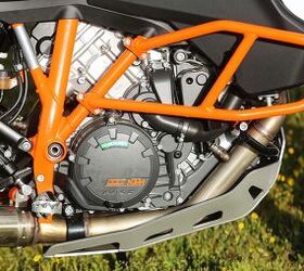 Ktm 1090 store adventure r specs