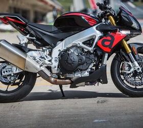 Aprilia tuono deals 1100 factory 2017