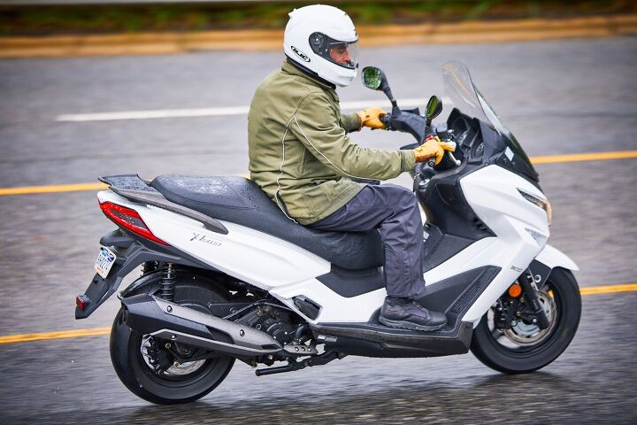 2018 kymco xtown 300i abs review first ride, No traction No problem Kymco s 3 999 Xtown 300i comes standard with ABS at least in the front