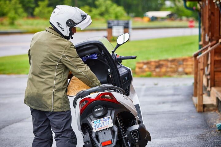 2018 kymco xtown 300i abs review first ride, It may be just 300cc but the Xtown is big with big room under the seat
