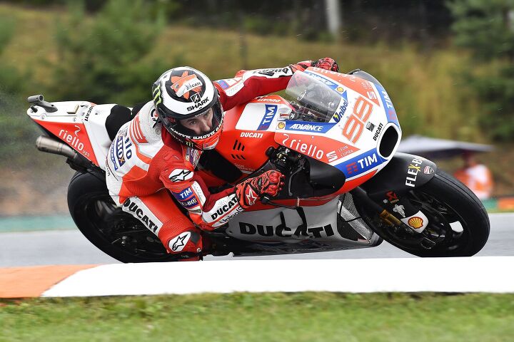 jorge lorenzo debuts new aerodynamic fairing for ducati desmosedici, Jorge Lorenzo rode a bike with the regular fairing for a few laps before switching to the new design The usual fairing is generally wider while the new design is narrower in the area directly in front of the handlebars
