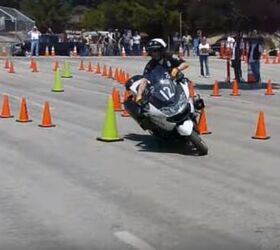 Video: The Last Motor Cop You Want To See In Your Mirrors