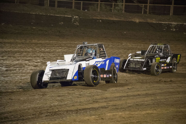 yamaha r1dt dirt track car, Motorcycle racers Dustin Nelson 1 and Josh Hayes 4 were among the fastest R1DT drivers at Perris but both had problems in the 20 lap main event that kept them out of the winner s circle