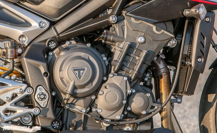 live with it 2017 triumph street triple rs, This chunk of intricately British engineered metal pumps out an impressive 119 4 hp at 12 400 rpm and 56 8 lb ft at 9 800 rpm according to the MO dyno plenty of juice to get you anywhere you need to go