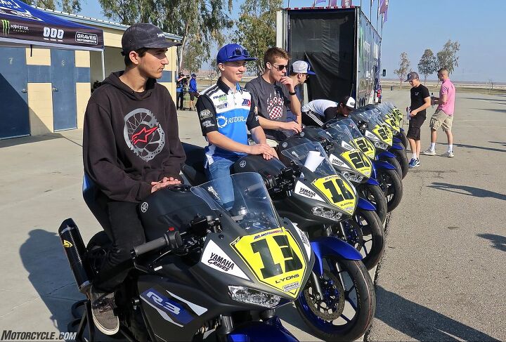 graves yamaha junior cup r3 it s all for the children, New toys