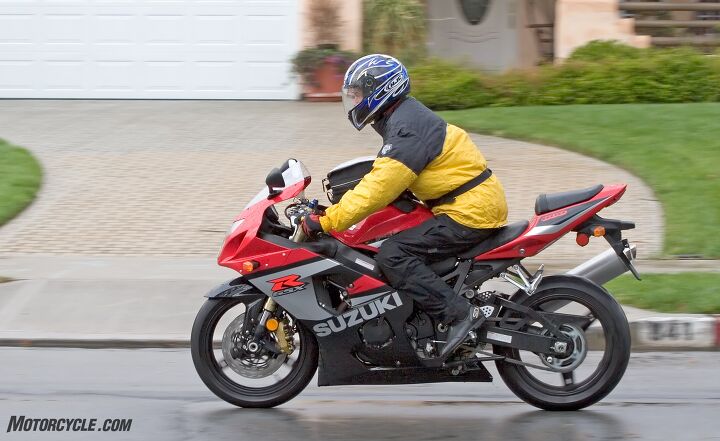 new rider 5 tips for riding in the rain