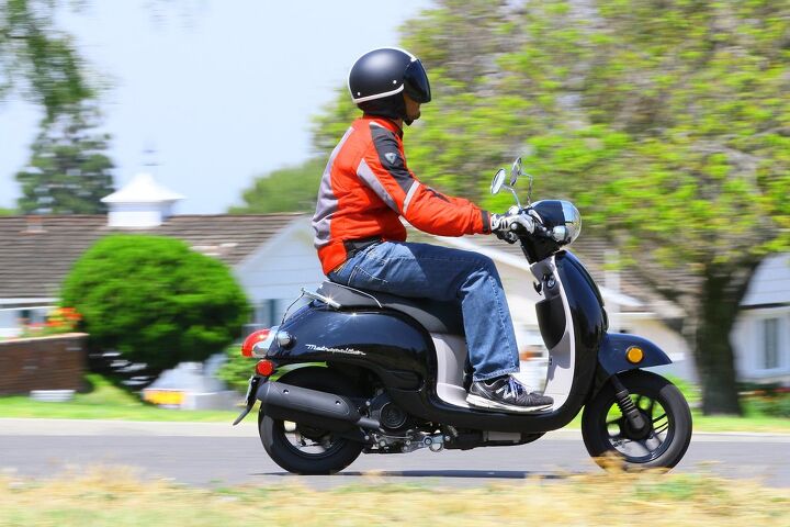 scooter versus motorcycle pros and cons, Honda s little Metropolitan won t go more than about 50 mph but it gets over 100 mpg