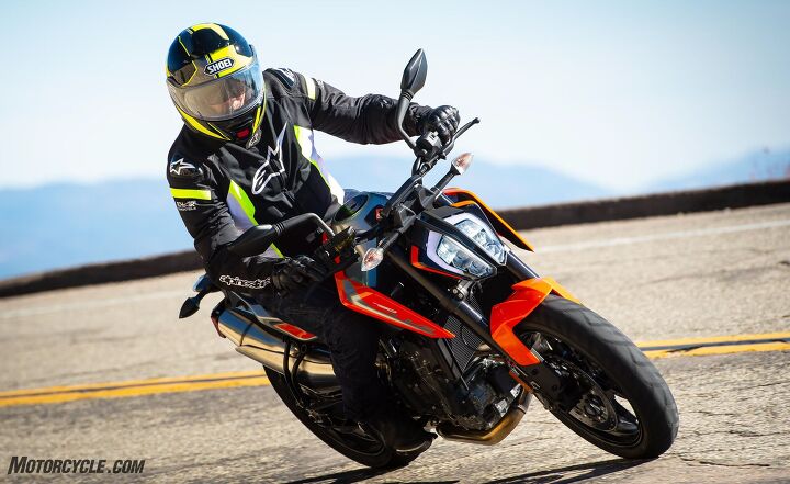 2019 ktm 790 duke review first ride, The riding position is comfortably upright