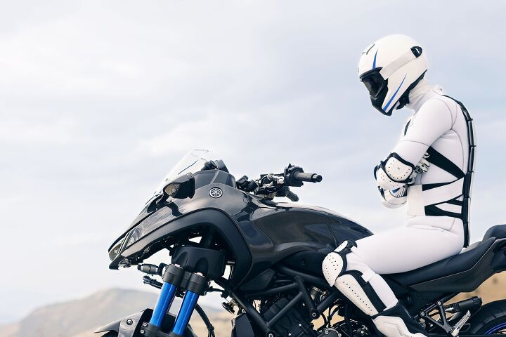 carb filing hints at 2019 yamaha niken gt, The Niken s windscreen is relatively short for a touring model We expect the Niken GT to have a taller screen and possibly handguards